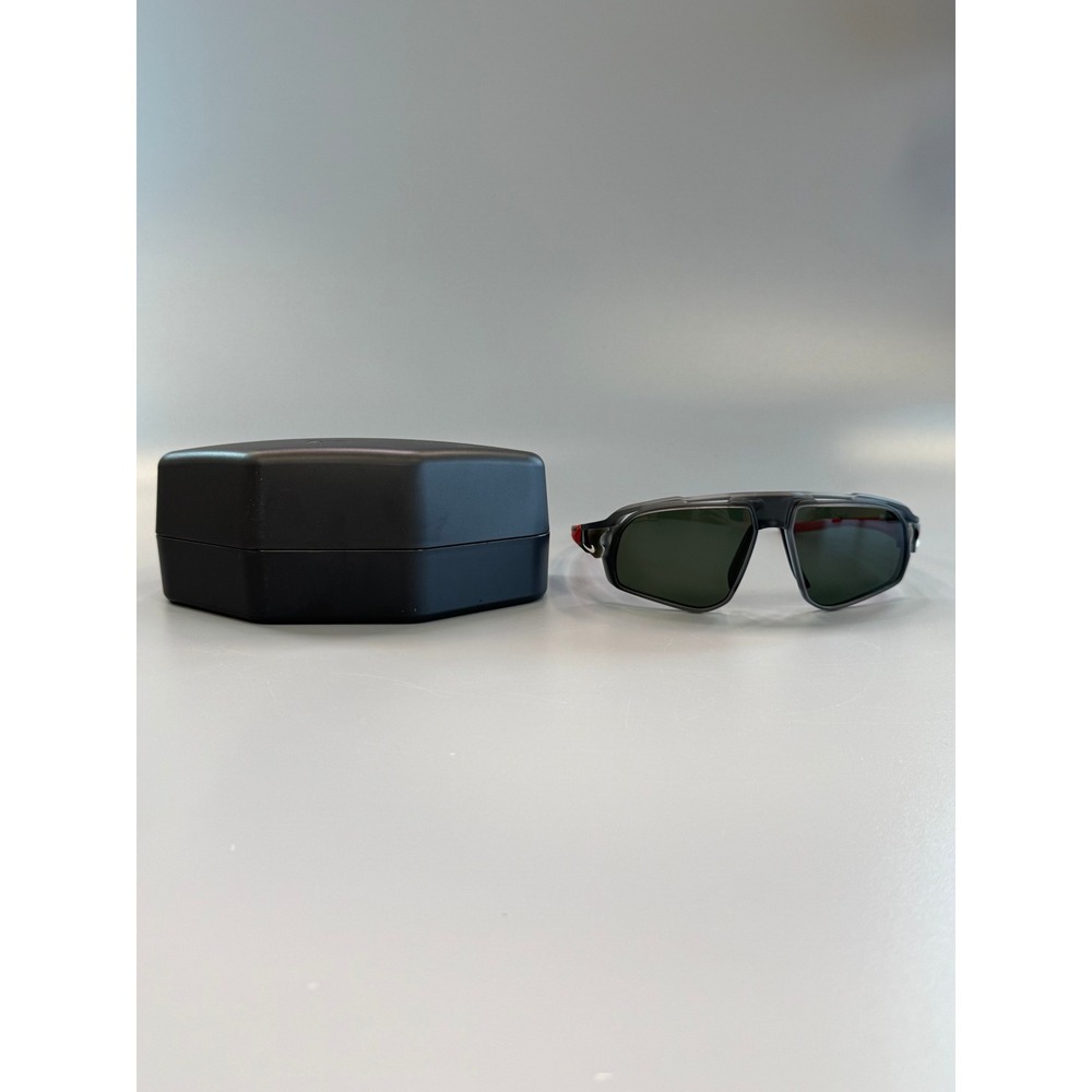 Nike Flyfree Sunglasses FV2391 w/ Matte Gray Black Case – Used